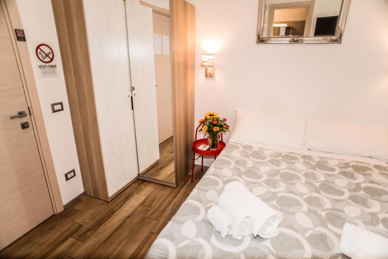 Mole Adriana Guest House Рим Екстер'єр фото