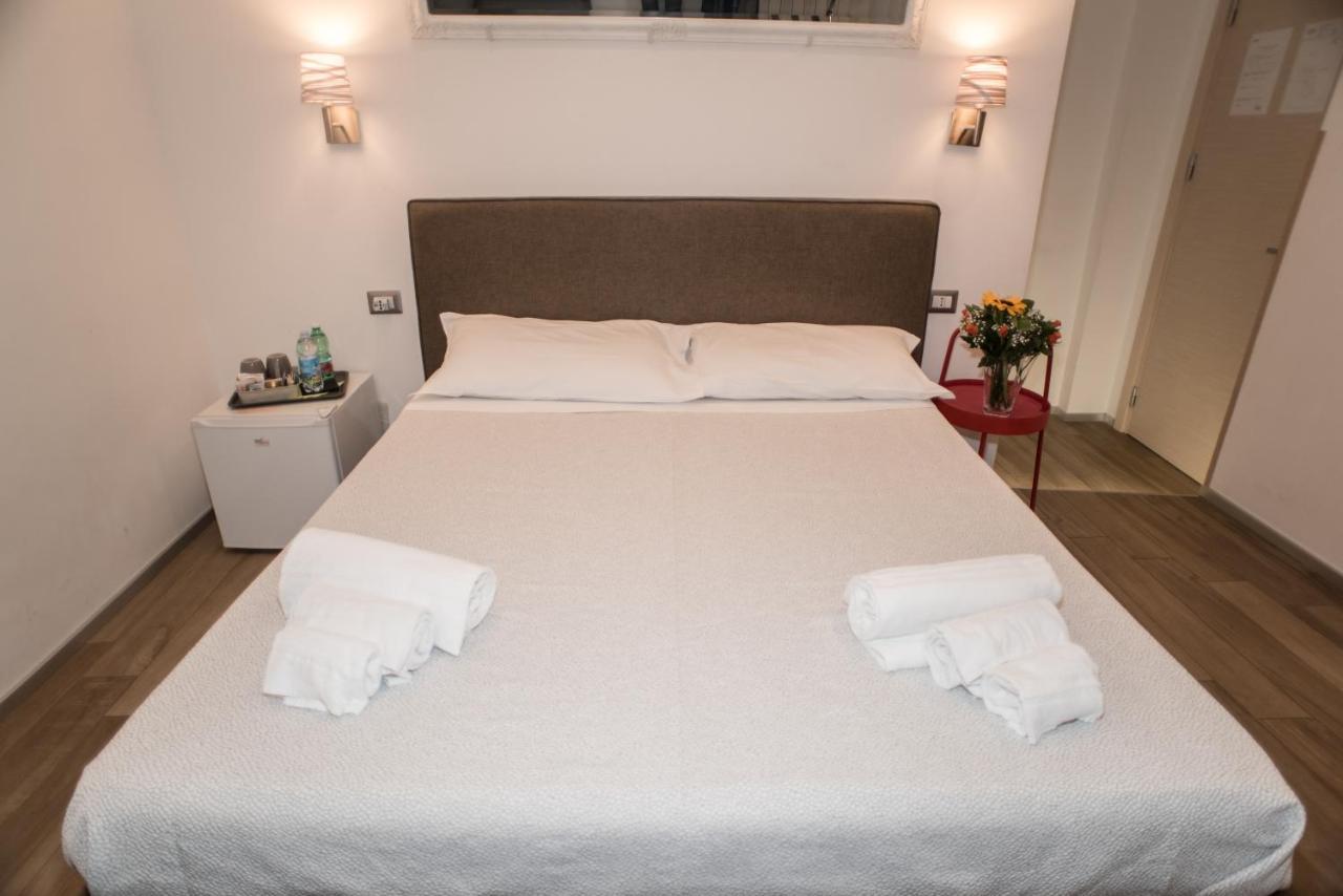 Mole Adriana Guest House Рим Екстер'єр фото